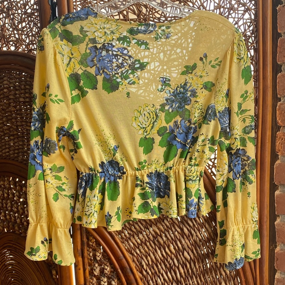 Urban Outfitters Floral Yellow and Blue Ruffles Summer Top Blouse - Picture 9 of 9